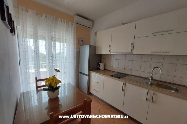 Apartments TONĆI I IRIS*** – photo 20