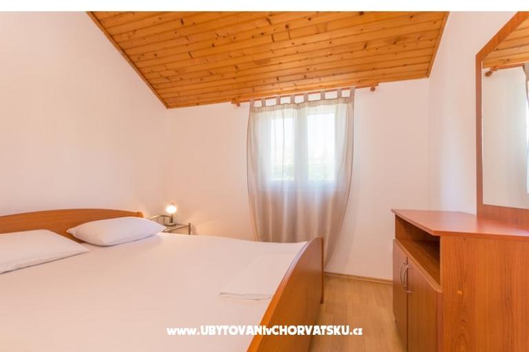 Apartments Bonaca - Prvi red do mora – photo 15