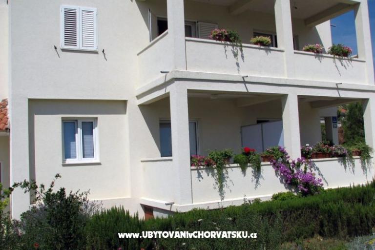 Apartments 255 – photo 2