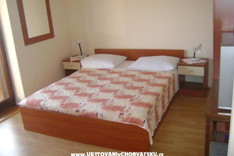 Apartments and rooms Mikelin  – photo 7