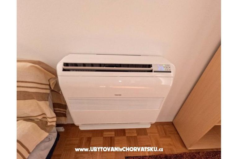 Apartment uz more i plažu – photo 18