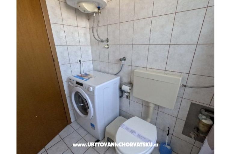 Apartment uz more i plažu – photo 32