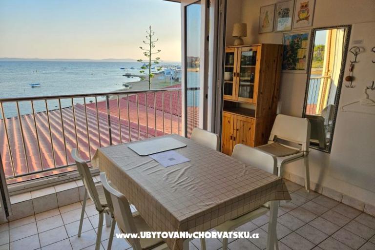 Apartment uz more i plažu – photo 8