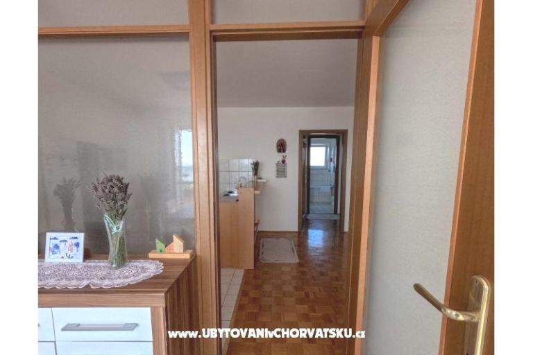 Apartment uz more i plažu – photo 9