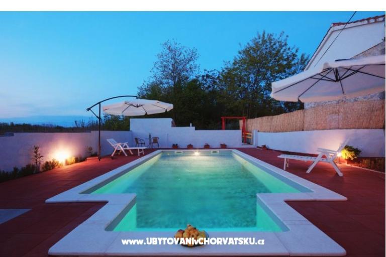 Apartments Angelo with pool – photo 14