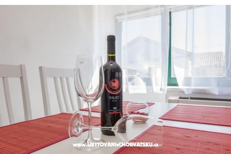 Mustaća Dvori – photo 14