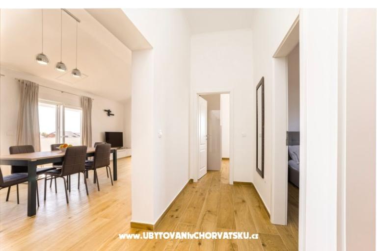 Villa Bianca - swimming pool – photo 8