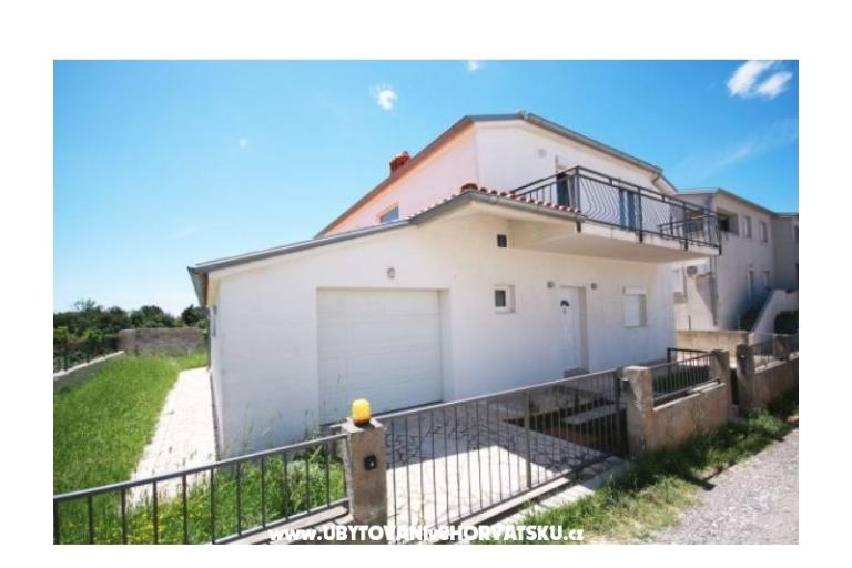 Family house with pool – photo 17