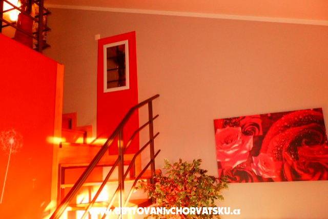 Apartments Šarić – photo 10