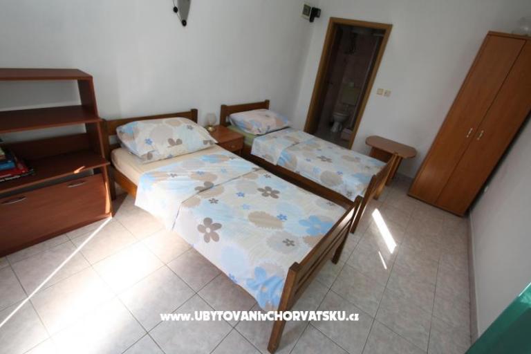 Apartments & Rooms Valmade - Pula  – photo 16