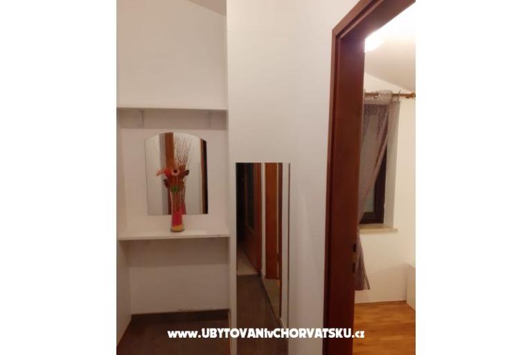 Apartments Alida Stinjan – photo 13