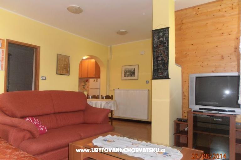 Apartments Polomčić – photo 11