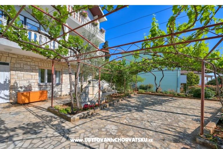 Apartments Milos – photo 2