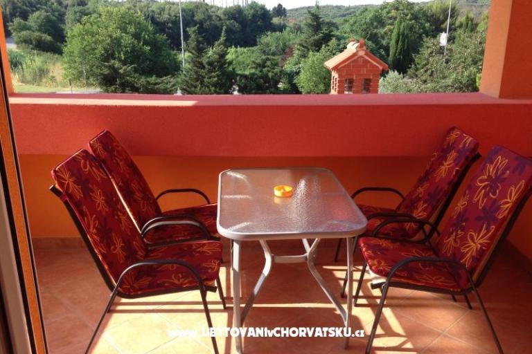 Arcobaleno Appartamenti – photo 16