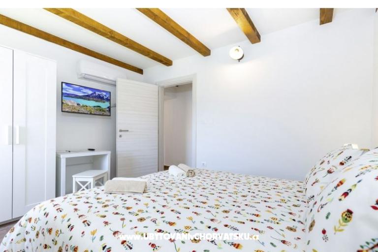 House Almar – photo 19