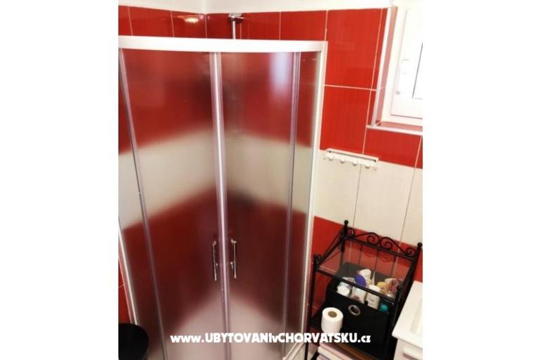 Pula Center Apartment – photo 15