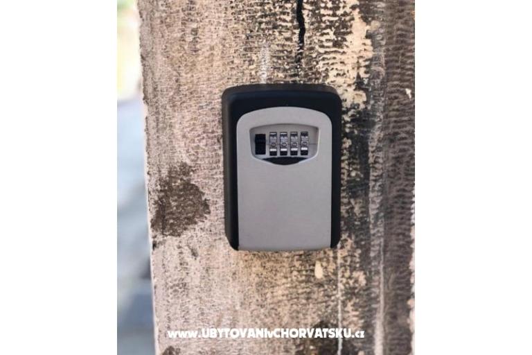 Pula Center Apartment – photo 9