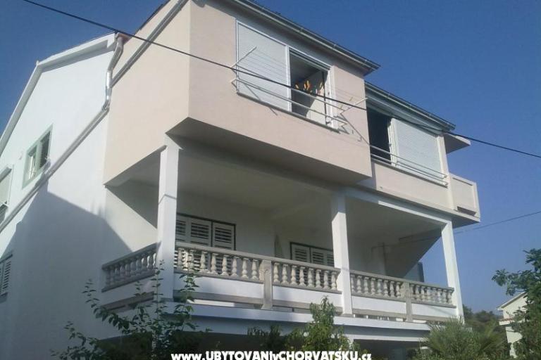 Apartment Vinka – photo 2