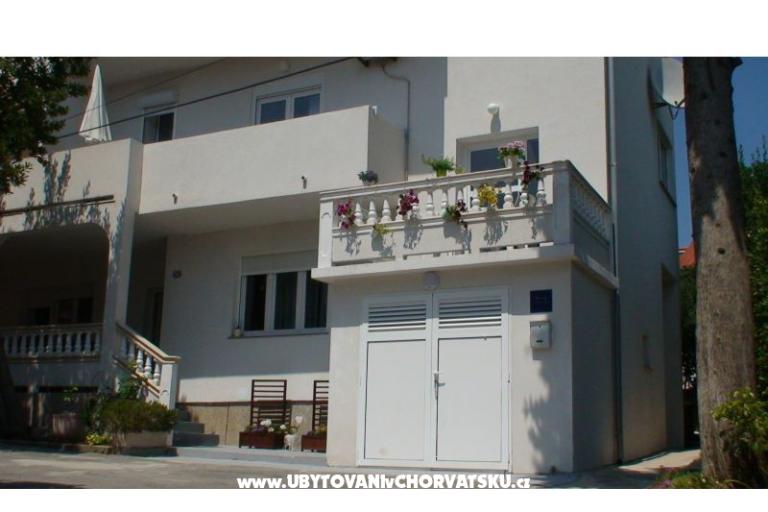 Apartments Deželjin Ante Barbat – photo 4