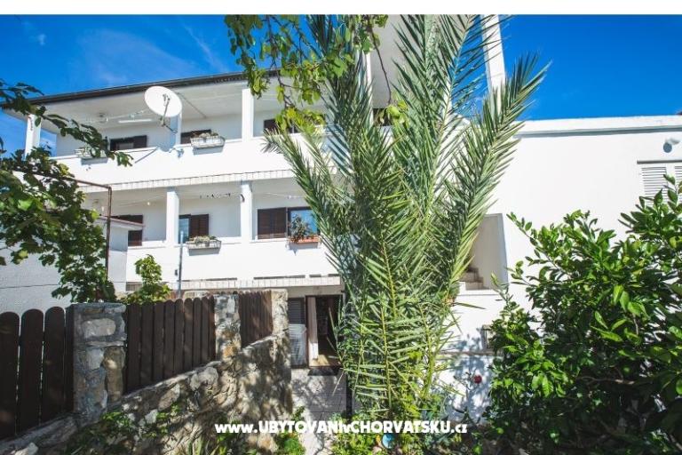 Apartments JUG-Lopar – photo 8