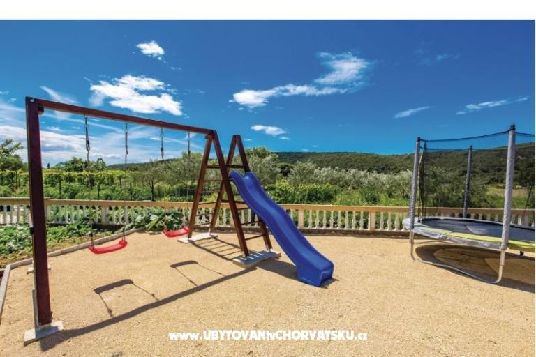 Apartments Lupić – photo 9