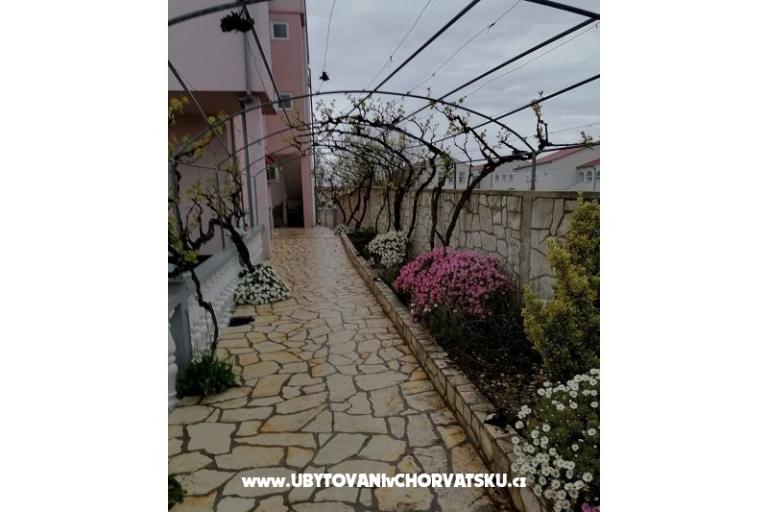 Apartments Sindi 1,2           APART – photo 3