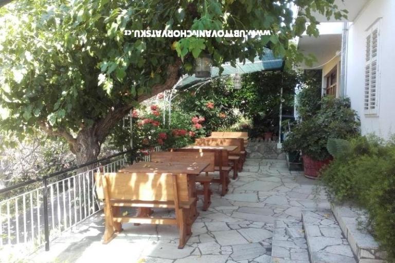 Apartments Uranus – photo 2
