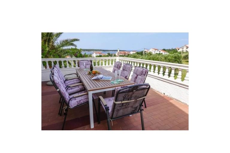 Apartments Anny with pool – photo 10