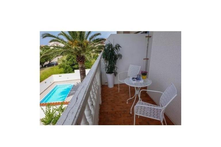 Apartments Anny with pool – photo 26