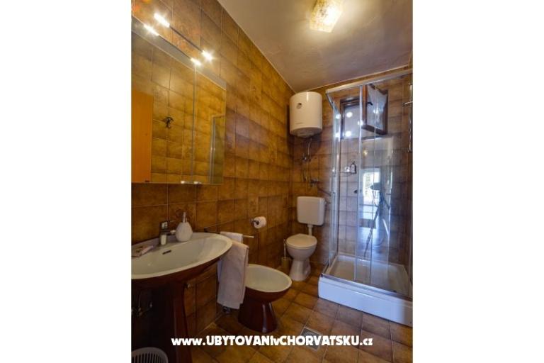 Apartments Anny with pool – photo 33