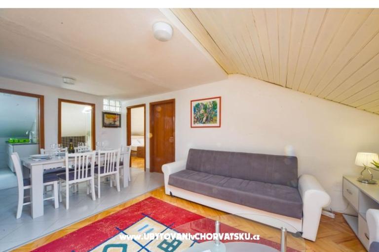 Apartments Anny with pool – photo 40