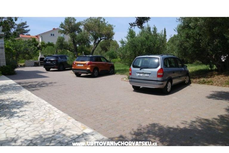 Apartments Dora – photo 16