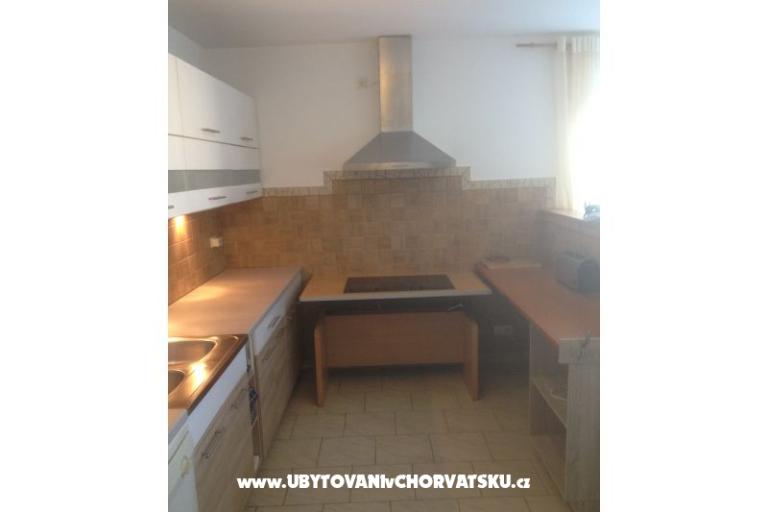 DeltaS Studios and Apartments – photo 11