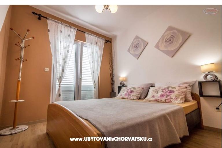 Whirlpool Apartments Skoblar – photo 10