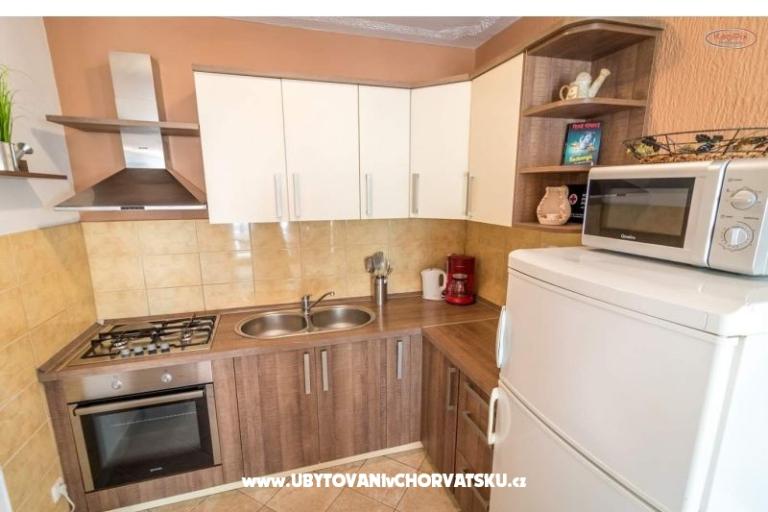 Whirlpool Apartments Skoblar – photo 11