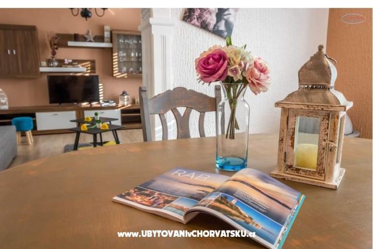 Whirlpool Apartments Skoblar – photo 14