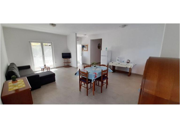 House Ivanić – photo 18