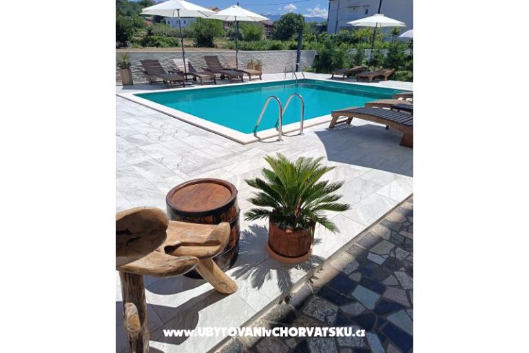 Loparadise Apartments – photo 6
