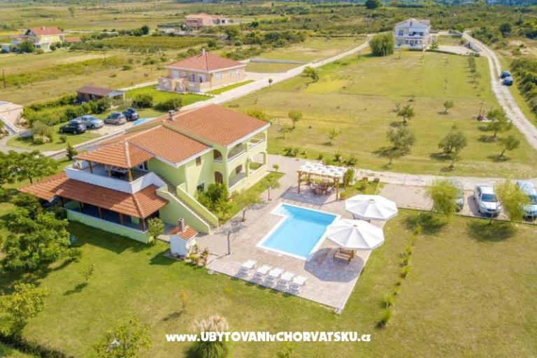 Apartments Bruna – photo 2