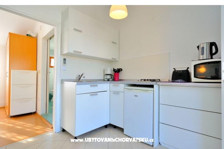 Apartments Jakov – photo 8