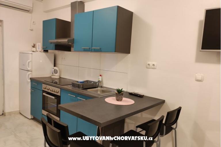 Apartments Zrinka – photo 8