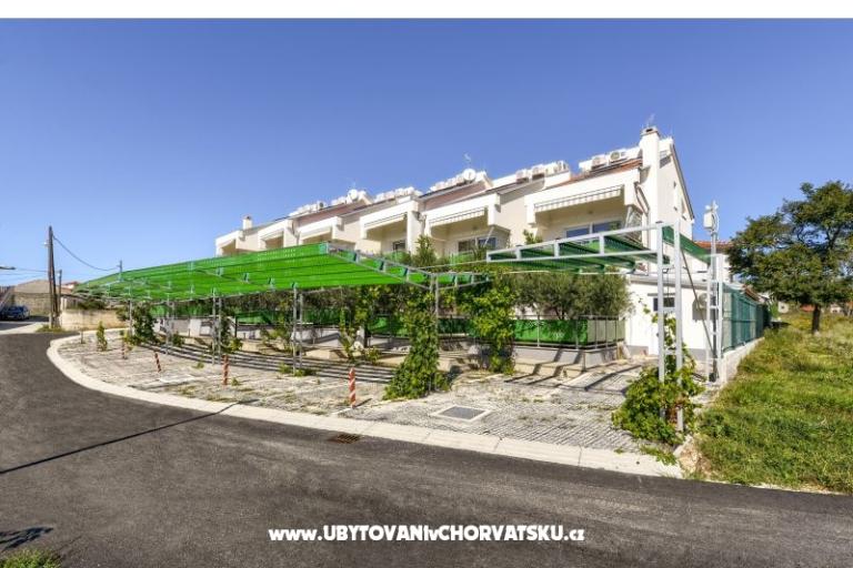 Apartments Batimat – photo 8