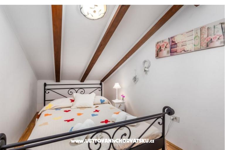 Apartments Ingrid – photo 18