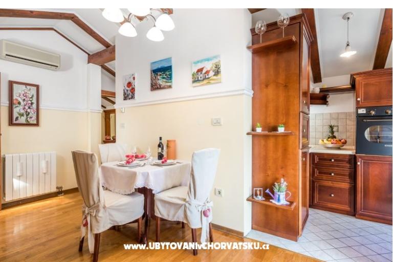 Apartments Ingrid – photo 9