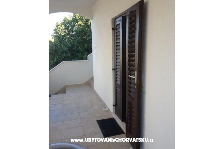 Anita Apartments-Rogoznica – photo 4