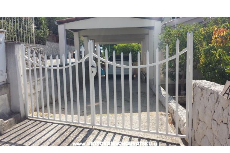 Apartment Dunja – photo 11