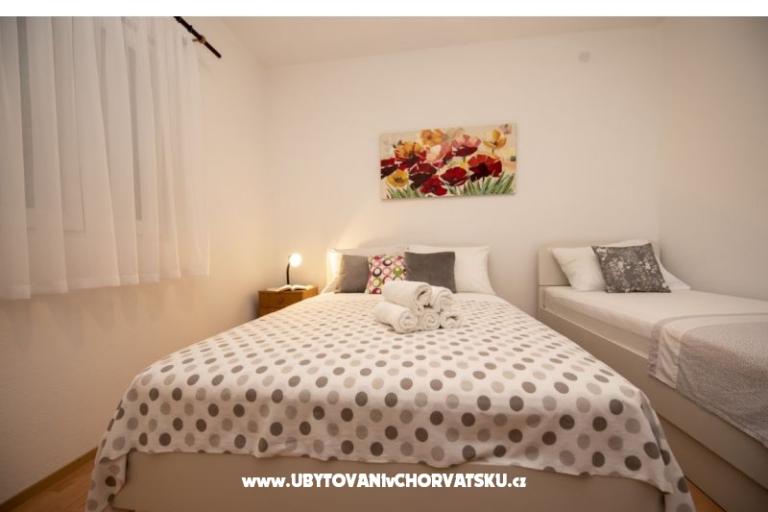 Apartment Neva – photo 9