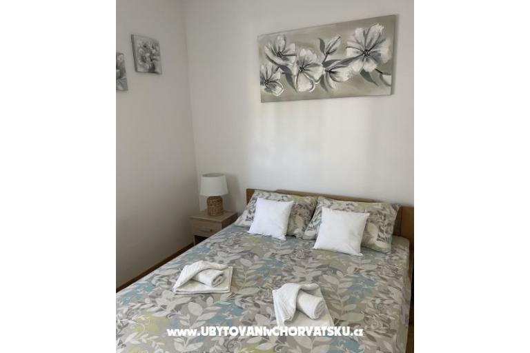 Apartment R – photo 8