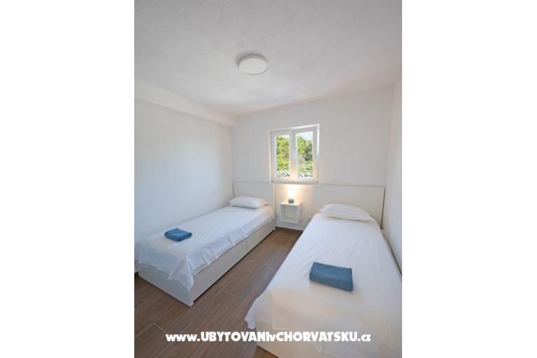 Apartments Arya – photo 22