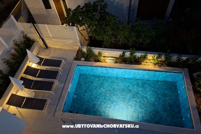 Apartments Arya – photo 4